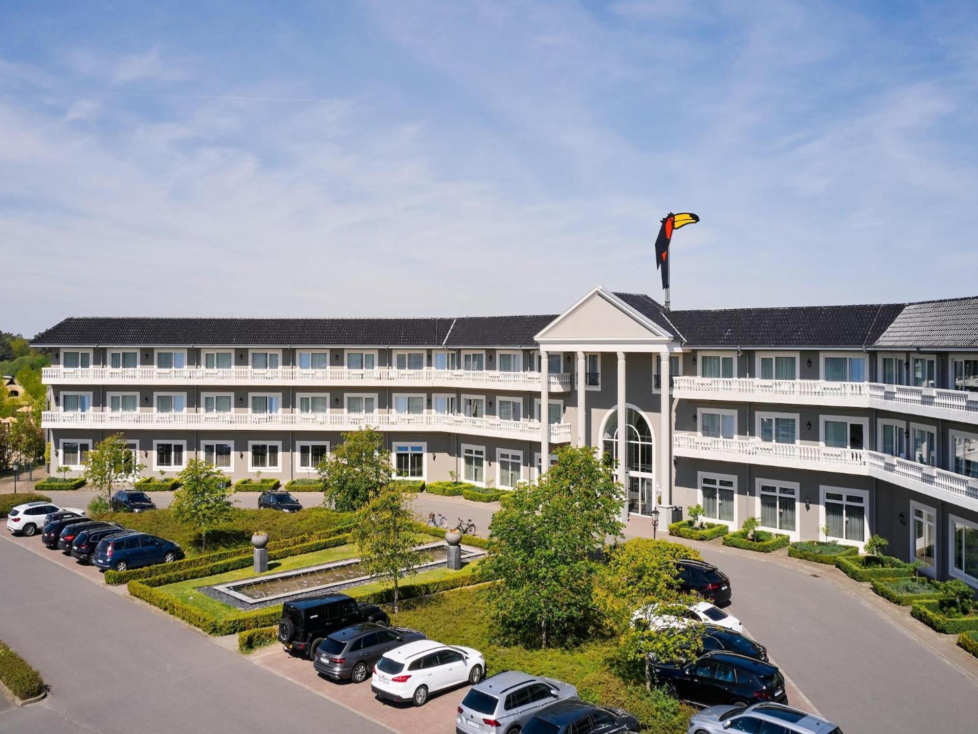 Holiday Resort Van Der Valk, Linstow Dobbin-Linstow Экстерьер фото