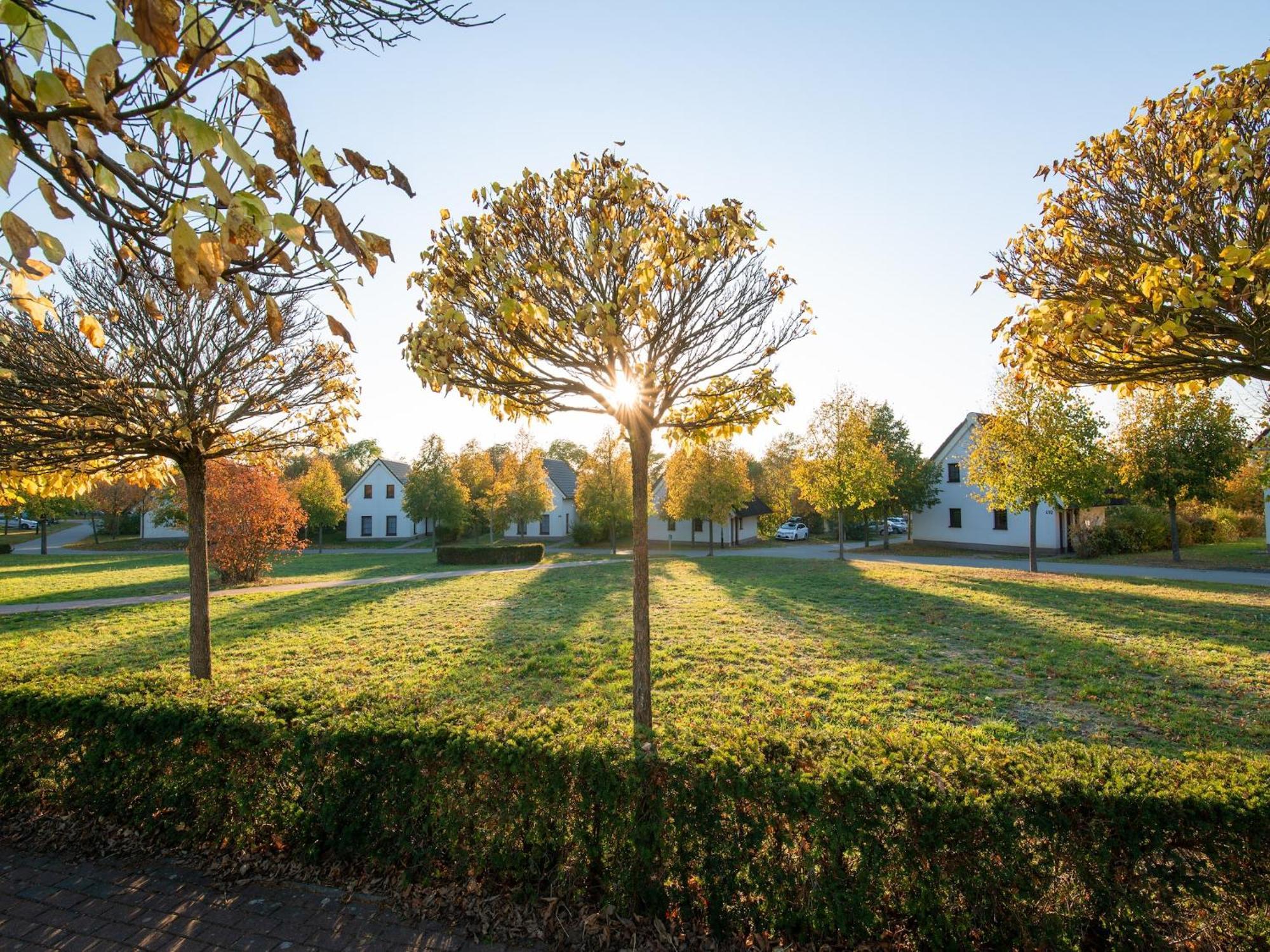 Holiday Resort Van Der Valk, Linstow Dobbin-Linstow Экстерьер фото