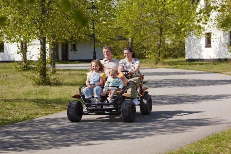 Holiday Resort Van Der Valk, Linstow Dobbin-Linstow Экстерьер фото