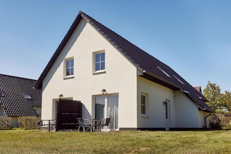 Holiday Resort Van Der Valk, Linstow Dobbin-Linstow Экстерьер фото
