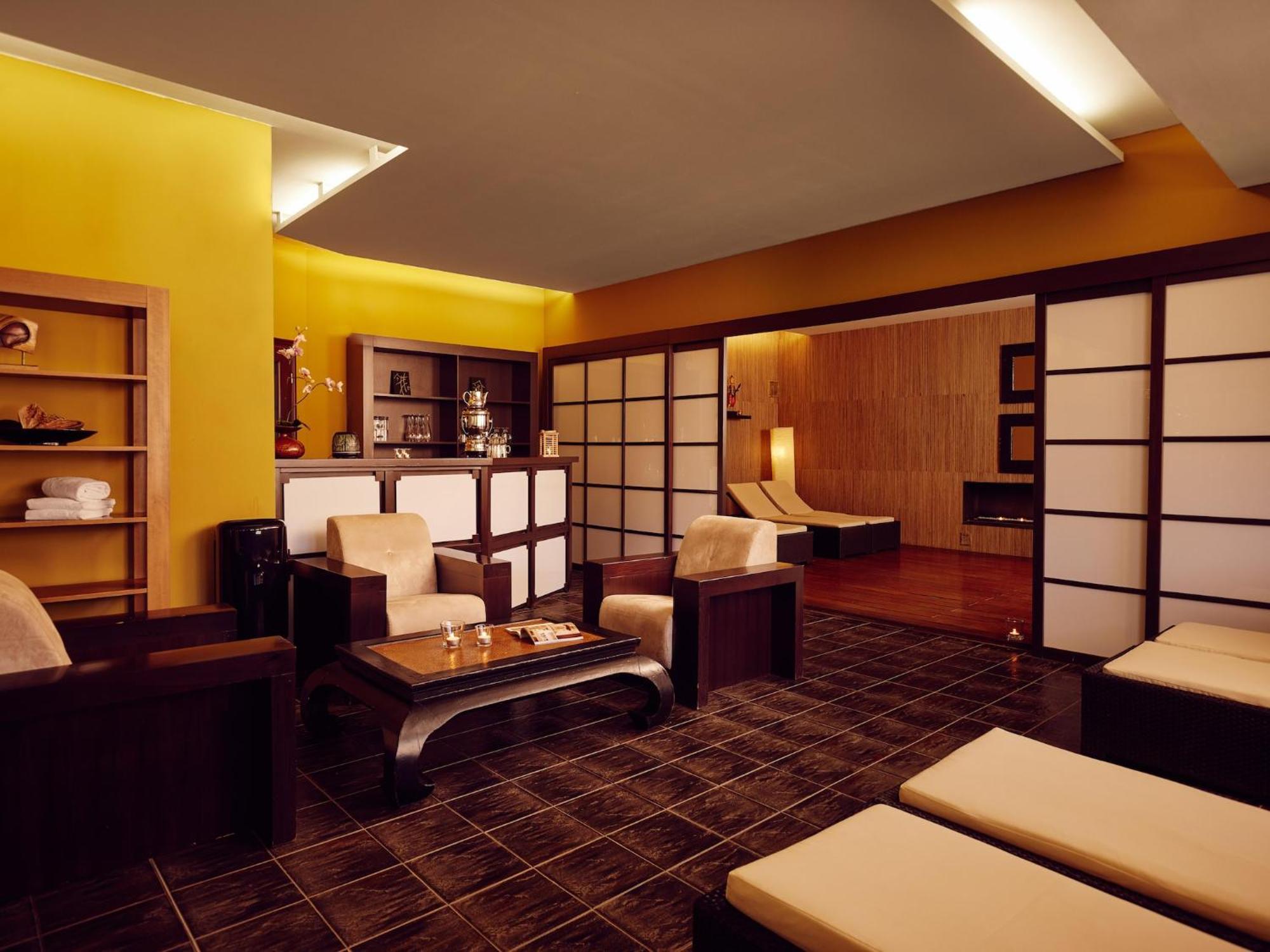 Holiday Resort Van Der Valk, Linstow Dobbin-Linstow Экстерьер фото